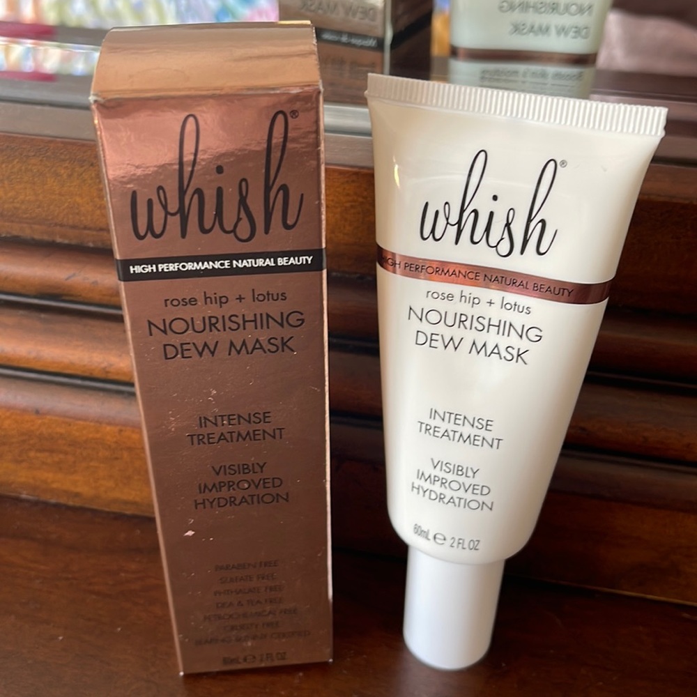 New in Box Whish Nourishing Dew Mask